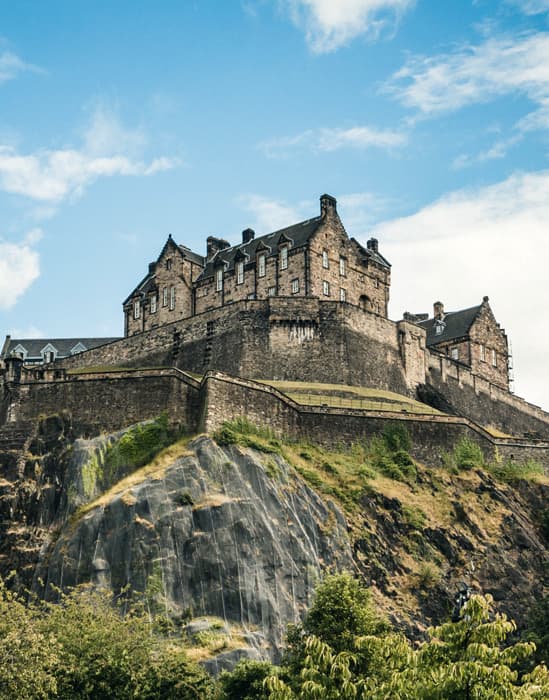 Edinburgh Castle perched on Castle Rock (an extinct volcano). What to Expect