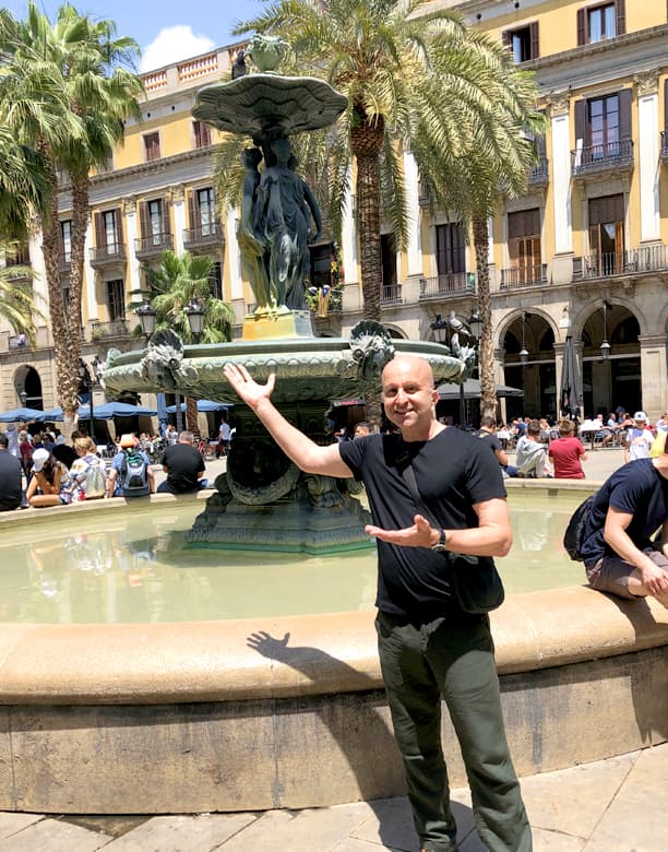 Joel is in Barcelona and ready for some beer, cava, and pintxos