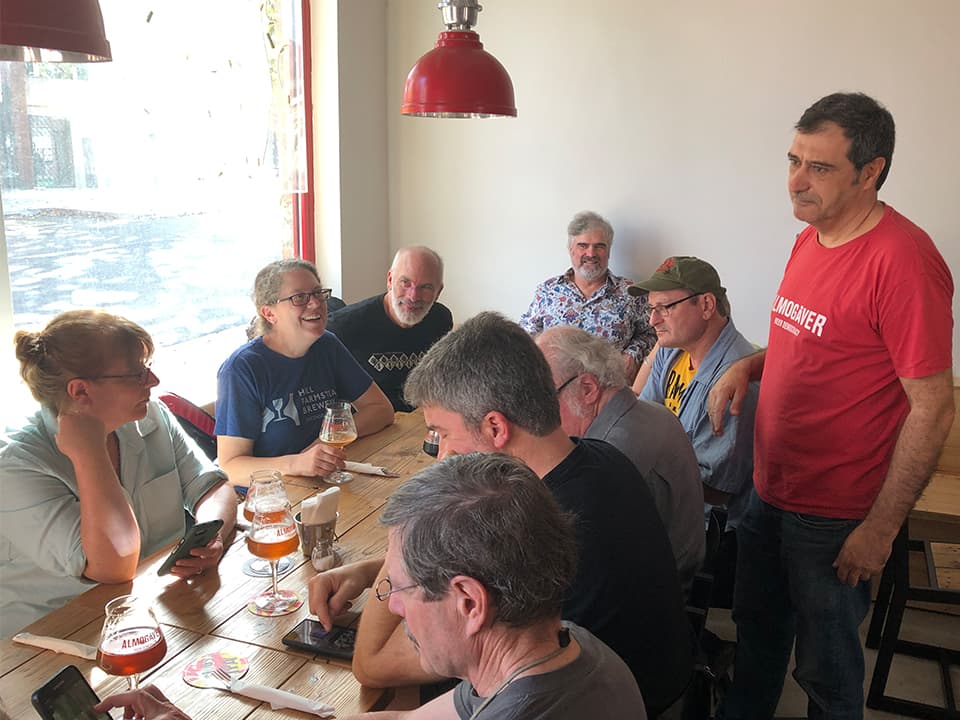 Beer tasting and lunch with Victor of the working-class-neighborhood brewery Almogàver in Barcelona.