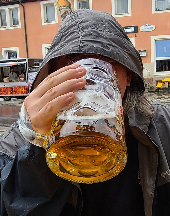 Kevin enjoys a rainy day at Kulmbacher Bierwoche