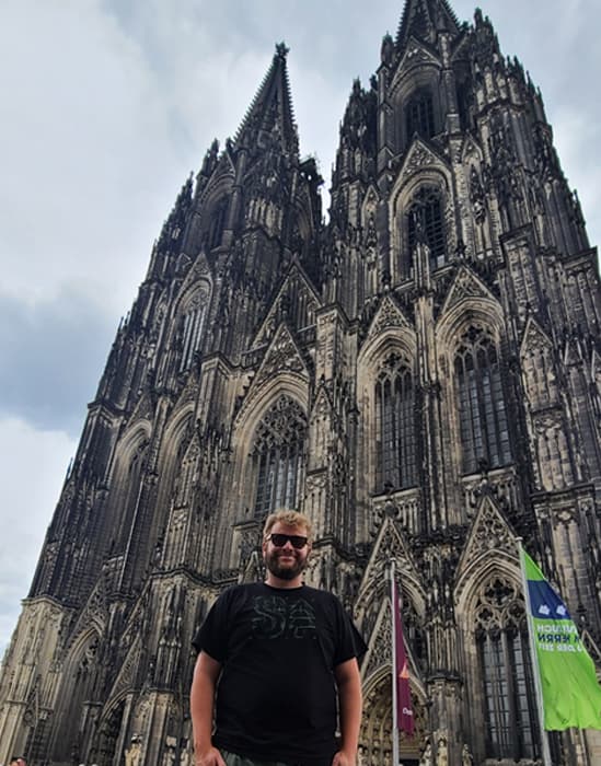 Sebastian playing tour guide in Cologne